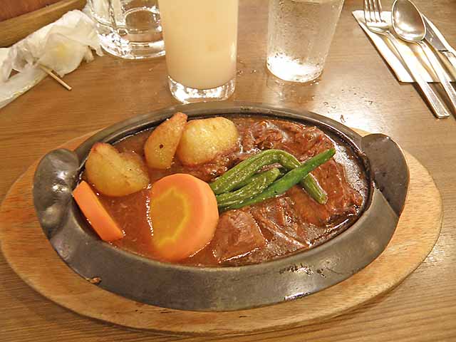 ビーフシチュー