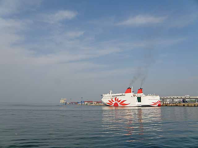 さんふらわあ号