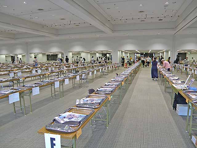 準備に勤しむ参加者の方々